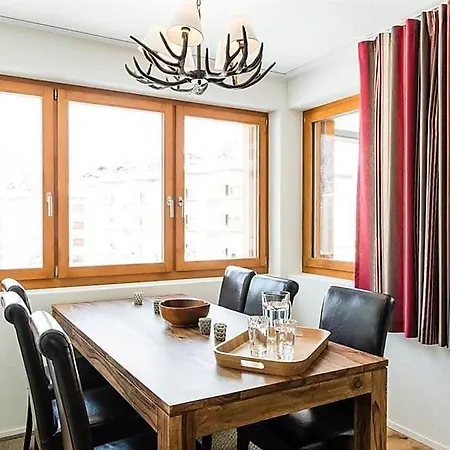Διαμέρισμα Sleeps 6 Wifi
